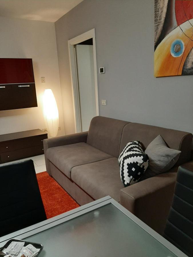 ميرا Venezia Suite Apartment المظهر الخارجي الصورة