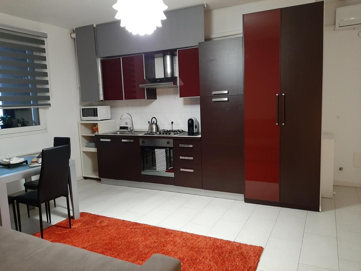 ميرا Venezia Suite Apartment المظهر الخارجي الصورة